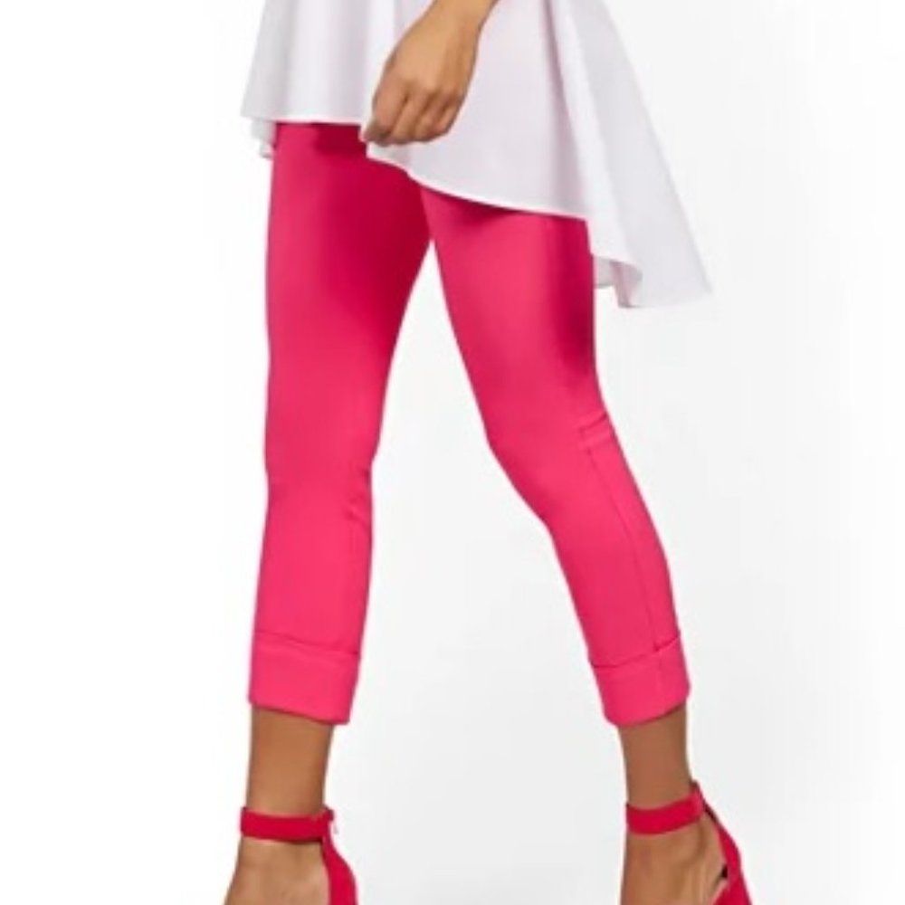 WHITNEY HIGH-WAISTED PULL-ON CAPRI PANT - MEDIUM